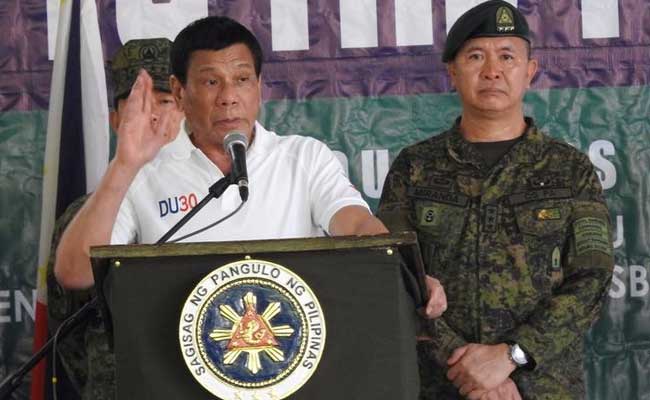 Rodrigo Duterte Threatens To Eat Terrorists After Beheadings