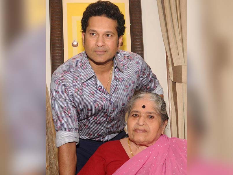 Mother's Day 2017: Sachin Tendulkar, Yuvraj Singh Lead Cricketers' Wishes