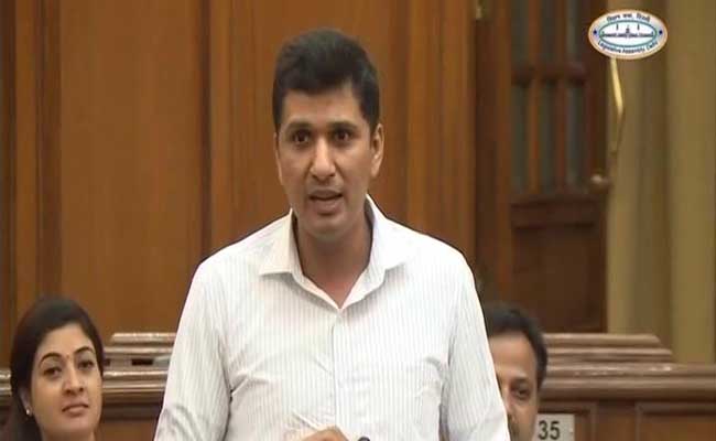 How To Hack An EVM, By AAP's Saurabh Bharadwaj, Techie-Turned-Politician