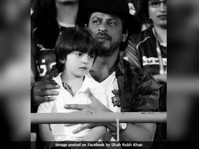 Shah Rukh Khan Reveals In TED Talk That AbRam Is Not Aryan's 'Love Child'