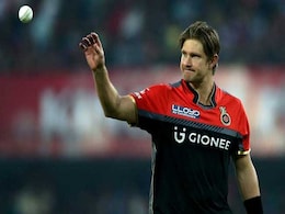 आईपीएल 10 में रॉयल चैलेंजर्स बैंगलोर के ऑलराउंडर शेन वॉटसन को सता रहा है यह दर्द! आईपीएल 10 में रॉयल चैलेंजर्स बैंगलोर के ऑलराउंडर शेन वॉटसन को सता रहा है यह दर्द!