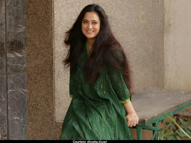 Shweta Tiwari Is Not Dead, 'Ignore Such Baseless Rumours' Please