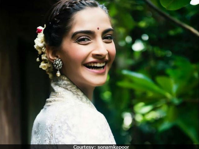 Sonam Kapoor Hopes This Director Casts Her In 'All His Films'