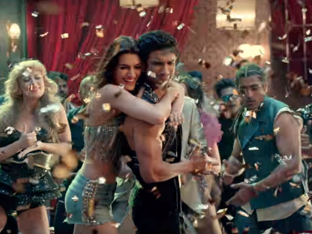 <i>Raabta</i>'s <i>Main Tera Boyfriend</i>: Sushant Singh Rajput And Kriti Sanon's Chemistry In The Song Is Unmissable