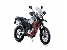SWM SuperDual T Launched In India; Prices Start At Rs. 6.80 Lakh SWM SuperDual T Launched In India; Prices Start At Rs. 6.80 Lakh