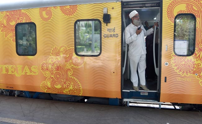 रेल यात्री अब कर सकेंगे साफ-सफाई की रेटिंग, रेलवे ठेकेदारों को मिलने वाले पेमेंट पर होगा असर