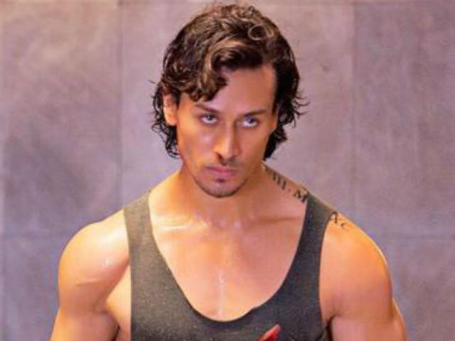 <i>Baaghi 2</i> Poster: Tiger Shroff Is Ready To 'Rebel For Love.'  Seen Yet?