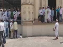 Chaos At Kolkata's Tipu Sultan Mosque, Fatwa-Imam Not Allowed To Lead Prayers