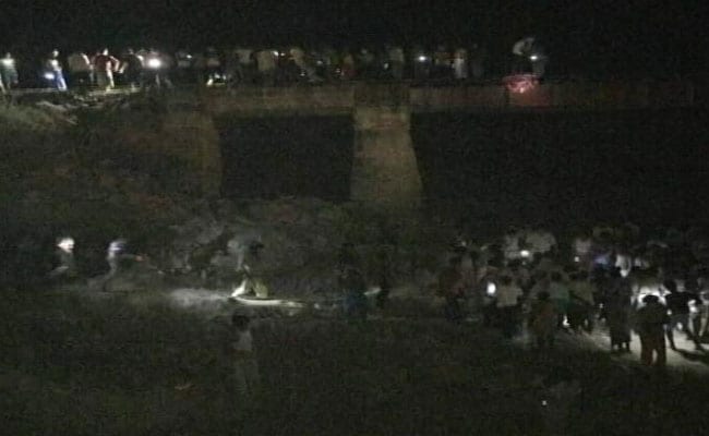 बिहार : सिरारी स्टेशन पर पुल पर बनी पटरी से घर जा रहे थे लोग, 8 को मालगाड़ी ने कुचला