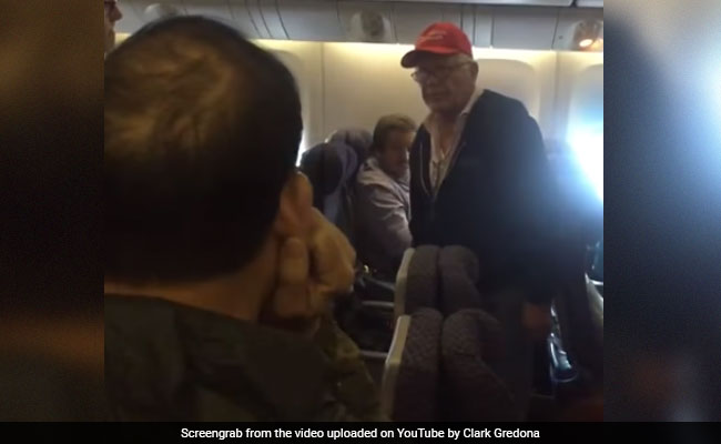 Belligerent Man In A Trump Hat Was Kicked Off A Flight As A Crowd Chanted: 'Lock Him Up!'
