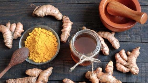 Turmeric Powder for Beauty: How to Use it for Your Face and Skin