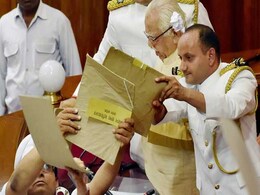 On Day 1 of UP Assembly, Paper Balls Thrown At Governor On Day 1 of UP Assembly, Paper Balls Thrown At Governor
