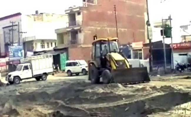 ग्राउंड रिपोर्ट : उत्तराखंड सरकार ने हाईवे घोटाले का खुलासा करने वाले अधिकारी का तबादला किया