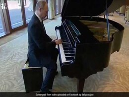 As He Waits For Talks With Xi Jinping, Vladimir Putin Plays Piano As He Waits For Talks With Xi Jinping, Vladimir Putin Plays Piano