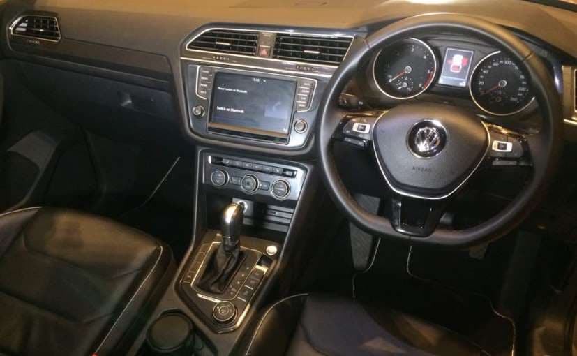 volkswagen tiguan interior