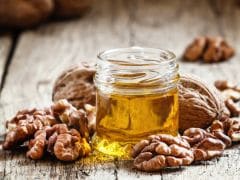 5 Incredible Benefits of Walnut Oil for Health and Beauty