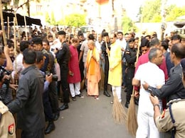 Yogi Adityanath Picks Up Broom After UP City Ranked Last In Swachh Survey 2017 Yogi Adityanath Picks Up Broom After UP City Ranked Last In Swachh Survey 2017