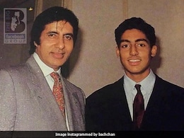 Amitabh Bachchan Gets A Hug From Son Abhishek In This Wonderful Old Pic Amitabh Bachchan Gets A Hug From Son Abhishek In This Wonderful Old Pic
