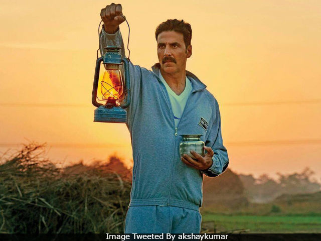 <i>Toilet: Ek Prem Katha</i> Trailer Is A Hit. 'Akshay Kumar, Can't Wait To Watch Film,' Tweet Celebs