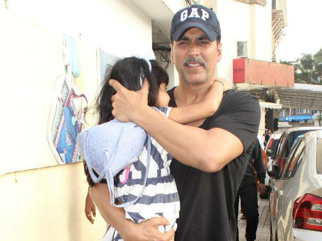 Happiness Is Akshay Kumar Skipping Alongside Daughter Nitara