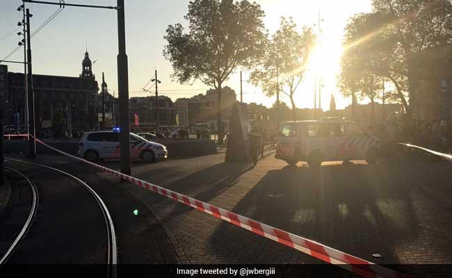 8 Hurt As Car Crashes Into Crowd Outside Amsterdam Central Station