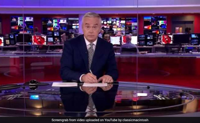 <i>Baap</i> Of All Bloopers: BBC Anchor Stares Blankly, Doodles For 4 Minutes