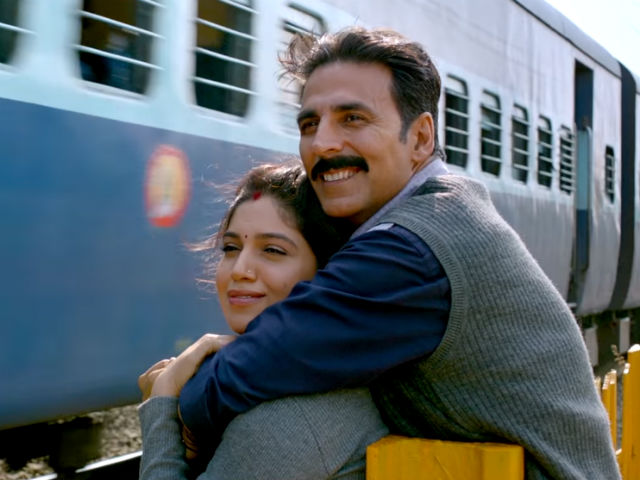 <i>Toilet: Ek Prem Katha</i>: 'Akshay Kumar Is A Delight To Work With,' Says Bhumi Pednekar