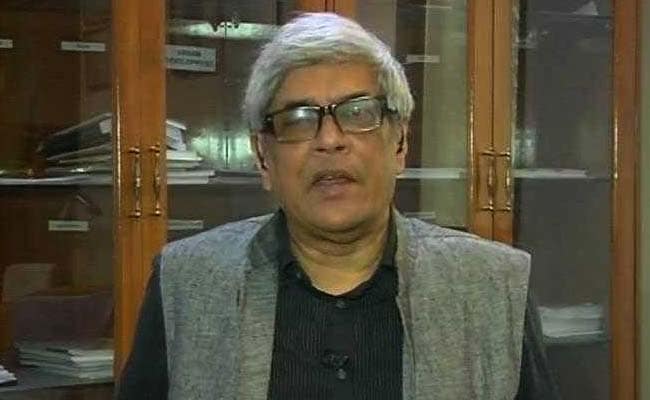 Economy Suffering From 'Minor Cold', Says NITI Aayog's Bibek Debroy