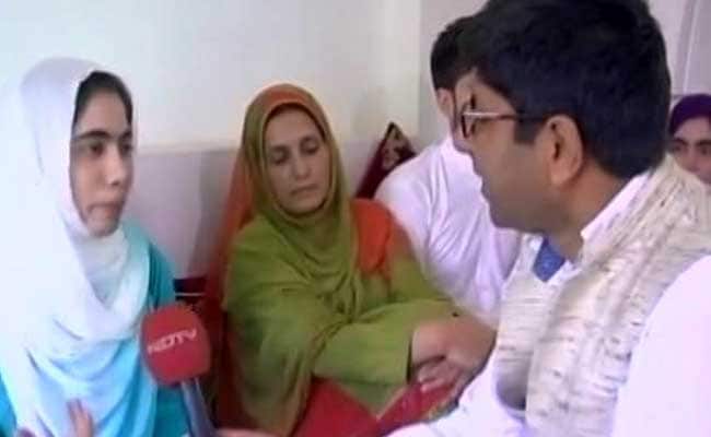 To Educate IAS Daughter, Kashmiri Family Ate Less, Sold Jewellery