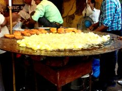 Holi 2019: 5 Chaat Recipes For Your Festive Holi Spread