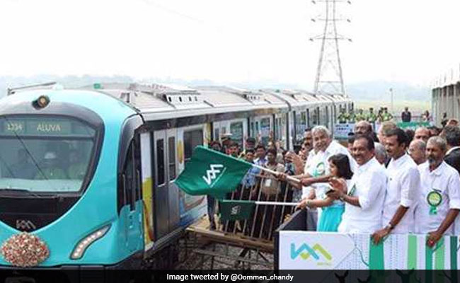 Sidelined For Inauguration, Oommen Chandy To Take Metro Ride Tomorrow