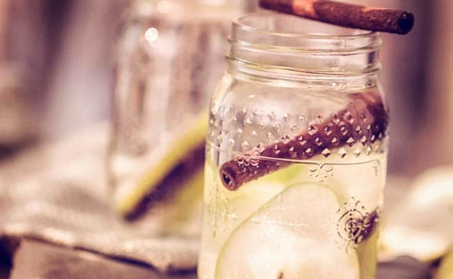 From Diabetes To Weight Management: 5 Incredible Benefits Of Cinnamon Water