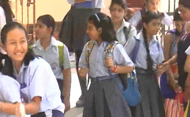 ICSE Students Need 33%, ISC Students Need 35% To Clear Board Exams