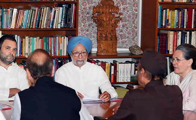 Economy Running On 'One Engine Of Public Spending': Dr Manmohan Singh
