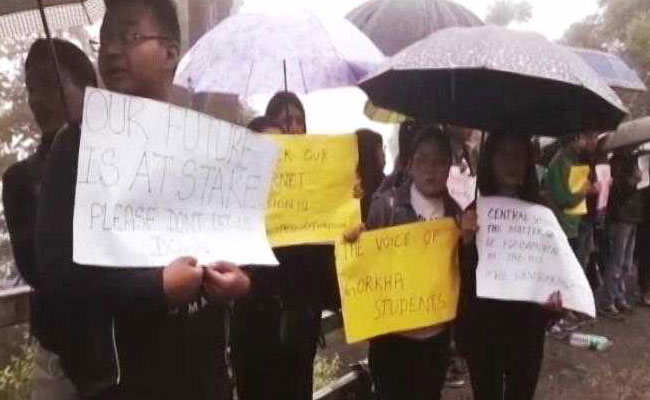 No End To Darjeeling Crisis In Sight As Students Join Gorkhaland Cause