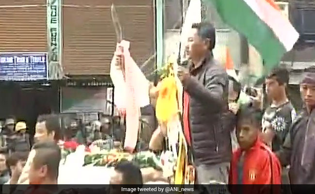 Protesters Killed In Darjeeling Paraded, Flames Of Unrest Singe Kalimpong