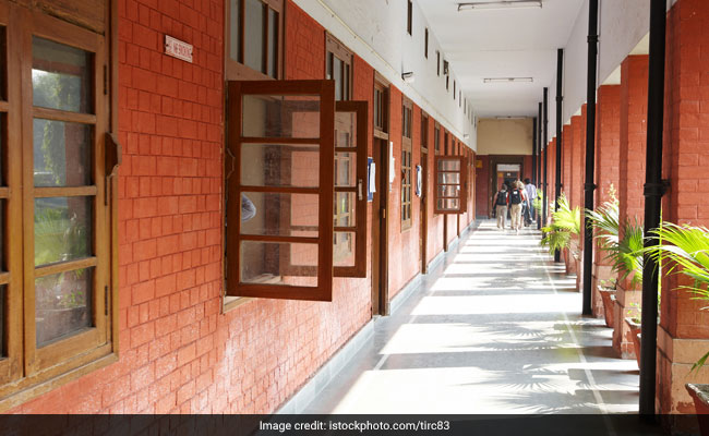 Admission Begins At Delhi University's School Of Journalism