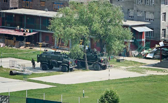 Terrorists Who Attacked CRPF Team Killed In Encounter At Srinagar School