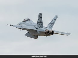 Pilot Dead After US Navy Fighter Jet Crashes In San Diego: Report Pilot Dead After US Navy Fighter Jet Crashes In San Diego: Report