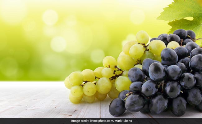 Eating Grapes Daily Can Boost Your Overall Health; Here's How