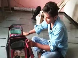 Akhilesh Yadav's 'Hidden Face' On School Bags In Gujarat Baffles Many Akhilesh Yadav's 'Hidden Face' On School Bags In Gujarat Baffles Many