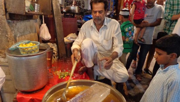 Gur Ka Sharbat (Jaggery Juice): A Perfect Summer Drink And Thirst Quencher