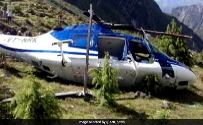 बद्रीनाथ : हेलीकॉप्टर क्रैश, 1 इंजीनियर की मौत-2 पायलट घायल
