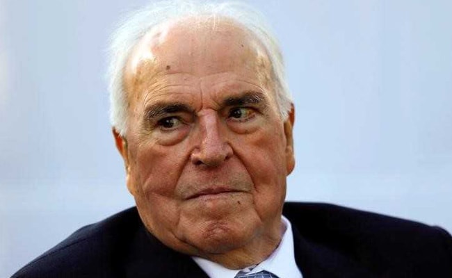 Helmut Kohl, Father Of German Reunification, Dies At 87