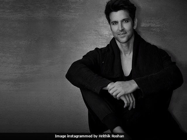 Hrithik Roshan Denounces Report That He 'Misbehaved' With Fan As 'Fantasia'