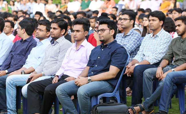 IIM Bangalore Welcomes 405 PGP, 23 FPM Students