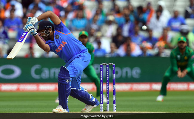 India vs Pakistan: Rain Briefly Stops Play, Sends Twitter Into Overdrive