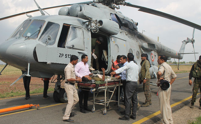 छत्तीसगढ़ में नक्सली हमले में 2 जवान शहीद, 15-20 नक्सलियों के मारे जाने की खबर
