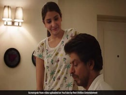 'जब हैरी मेट सेजल': 'इंटरकोर्स' शब्द पर सेंसर बोर्ड की आपत्ति पर शाहरुख खान ने दिया यह बयान 'जब हैरी मेट सेजल': 'इंटरकोर्स' शब्द पर सेंसर बोर्ड की आपत्ति पर शाहरुख खान ने दिया यह बयान