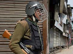 कश्मीर में आतंकवादियों ने केबल ऑपरेटर की गोली मारकर हत्या की
